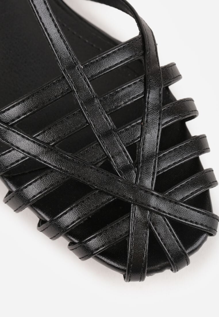 Czarne Sandały VICES z Geometrycznymi Paskami Abadia 9