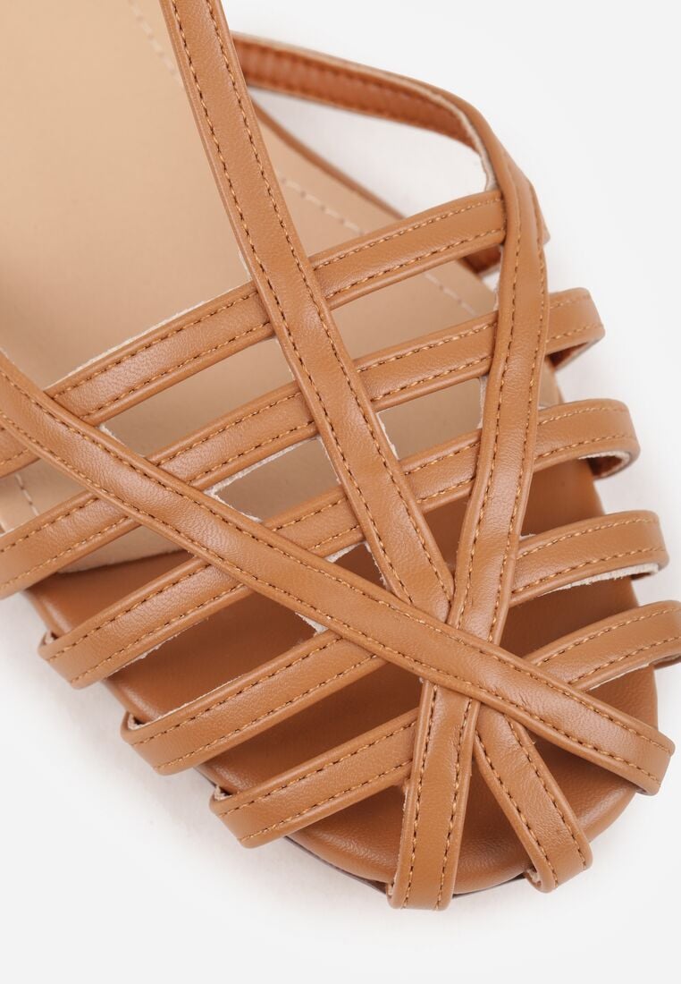 Brązowe Sandały VICES z Geometrycznymi Paskami Abadia 9