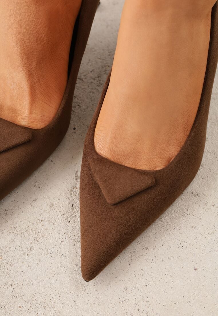 Brązowe Czółenka VICES na Kaczuszce z Trójkątną Aplikacją na Nosku Zenia 3