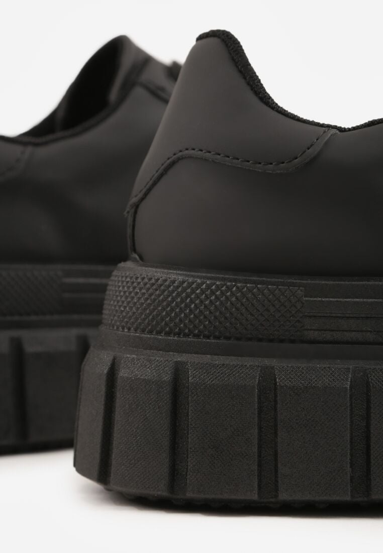 Czarne Casualowe Sneakersy VICES na Grubej Podeszwie z Tłoczeniami Therelle 9