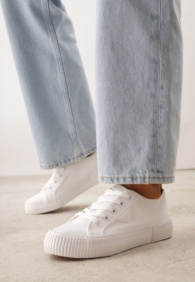 Białe Trampki VICES na Grubej Podeszwie z Tłoczeniami z Trójkątną Aplikacją Bolirea 1