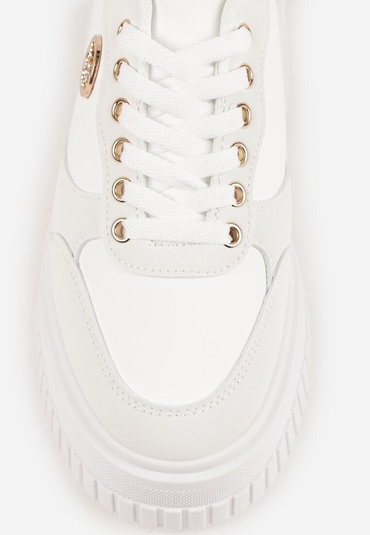 Białe Sneakersy VICES na Żłobionej Podeszwie Zdobione Elegancką Aplikacją Lunatea 8