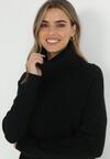 Czarna Sukienka Dzianinowa Oversize z Golfem Zanfina