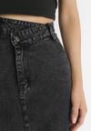Czarna Jeansowa Spódnica Midi z Wysokim Stanem i Rozcięciem Tariva