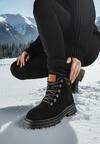 Czarne Traperki Mocno Ocieplone z Dodatkowym Sznurowaniem Lakyt