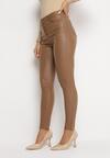Jasnobrązowe Modelujące Spodnie Skinny z Imitacji Skóry Natividade