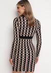 Ciemnobeżowa Sweterkowa Sukienka Mini w Geometryczny Wzór Carlas