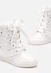 Białe Sneakersy na Ukrytym Koturnie z Szerokim Wiązaniem Judella