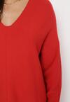 Czerwony Asymetryczny Sweter z Rękawami Typu Nietoperz Onuva