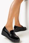 Czarne Lakierowane Mokasyny na Koturnie ze Skórzaną Wkładką Nokke