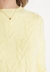 Żółty Sweter o Warkoczowym Splocie z Okrągłym Dekoltem Selinera
