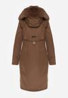Brązowa Kurtka za Kolano ze Ściągaczem i Kapturem z Futerkiem Adoresa