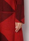 Czerwona Sweterkowa Sukienka Midi o Luźnym Kroju z Golfem i Geometrycznym Wzorem Diverna