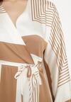 Beżowa Sukienka Kopertowa Kimono z Geometrycznym Wzorem i Wiązanym Paskiem Klerossa