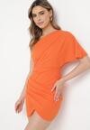 Pomarańczowa Asymetryczna Sukienka z Ozdobnym Drapowaniem Aerlia