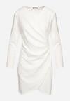 Biała Sukienka Kopertowa z Ozdobnym Marszczeniem Ohildria
