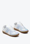 Niebiesko-Białe Sneakersy w Stylu Klasycznych Tenisówek Filtris