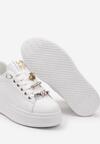 Biało-Złote Sneakersy z Platformą i Odpinanymi Biżuteryjnymi Aplikacjami na Sznurówkach Nasuumi