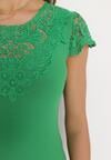 Zielony Prążkowany T-shirt z Koronkową Wstawką Glilama