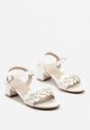 Białe Sandały na Niewysokim Obcasie Ozdobione Kwiatami 3D Viabella