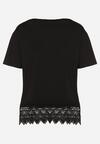 Czarny Klasyczny T-shirt z Bawełny Ozdobiony Koronką Irrlea