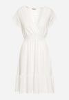 Biała Rozkloszowana Sukienka z Kopertowym Dekoltem z Gumkami w Talii i Falbankami Vikiira