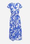 Niebiesko-Biała Kopertowa Plisowana Sukienka z Gumką i Paskiem w Talii Denevia