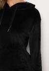 Czarny Komplet Dresowy z Bawełną Bluza z Kapturem i Kieszenią Spodnie z Gumką w Talii Quesaria