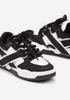 Czarno-Białe Płaskie Buty Sportowe Sneakersy z Geometrycznym Wzorem Nevilara