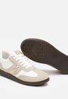 Białe Stylowe Sneakersy na Płaskiej Podeszwie z Geometrycznymi Przeszyciami Rialine