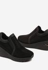 Czarne Sneakersy na Koturnie z Metaliczną Wstawką i Cyrkoniami Melobina
