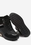 Czarne Sneakersy na Koturnie Zdobione Metalicznymi Wstawkami i Futerkiem Omedia