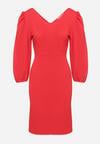 Czerwona Dopasowana Sukienka z Dekoltem w Serek Zinnaira