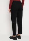 Czarne Casualowe Jeansy o Kroju Mom Fit Arettia
