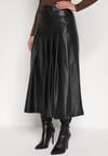 Czarna Rozkloszowana Spódnica z Imitacji Skóry Zdobiona Plisami Tusbella