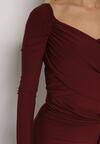 Bordowa Dopasowana Sukienka z Ozdobnym Marszczeniem Trenem i Rozcięciem Alutria