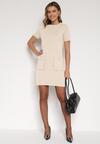Jasnobeżowa Trapezowa Sukienka Sweterkowa Ozdobiona Perełkami Eletusa
