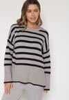 Czarno-Szary Sweter o Kroju Oversize z Motywem Pasków Irtusa