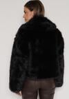 Czarna Kurtka Futrzana z Ozdobnym Kołnierzem Wedoria
