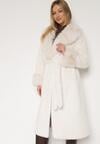 Biały Futerkowy Płaszcz z Szerokim Kołnierzem i Mankietami z Wiązanym Paskiem Viaruna