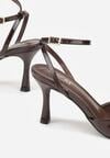 Brązowe Lakierowane Sandały na Szpilce z Paseczkiem wokół Kostki Reafera