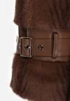 Brązowy Futrzany Płaszcz z Wiązanym Paskiem i Ozdobnymi Sprzączkami Felryna