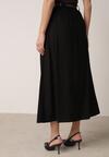 Czarna Wiskozowa Spódnica o Rozkloszowanym Kroju z Rozcięciem i Paskiem Jaelia
