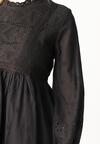 Czarna Sukienka w Rustykalnym Stylu z Haftowanej Tkaniny z Bawełną Delogana