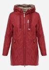 Czerwona Pikowana Kurtka Przejściowa Parka z Kapturem o Długim Kroju z Ozdobą Isaline