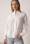 Biała Bawełniana Rustykalna Koszula ze Stójką i Koronkowymi Wstawkami Felielia