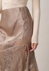 Beżowa Spódnica z Satyny z Koronką i Rozcięciem na Nogę Doritana