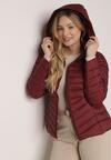 Bordowa Klasyczna Kurtka Przejściowa z Pikowaniem i Odpinanym Kapturem Pretiella