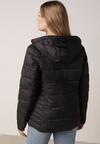 Czarna Kurtka Pikowana na Sezon Pzejściowy z Kapturem Zinnitha