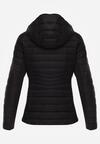 Czarna Pikowana Kurtka Przejściowa z Kapturem i Elastycznymi Panelami Feziala